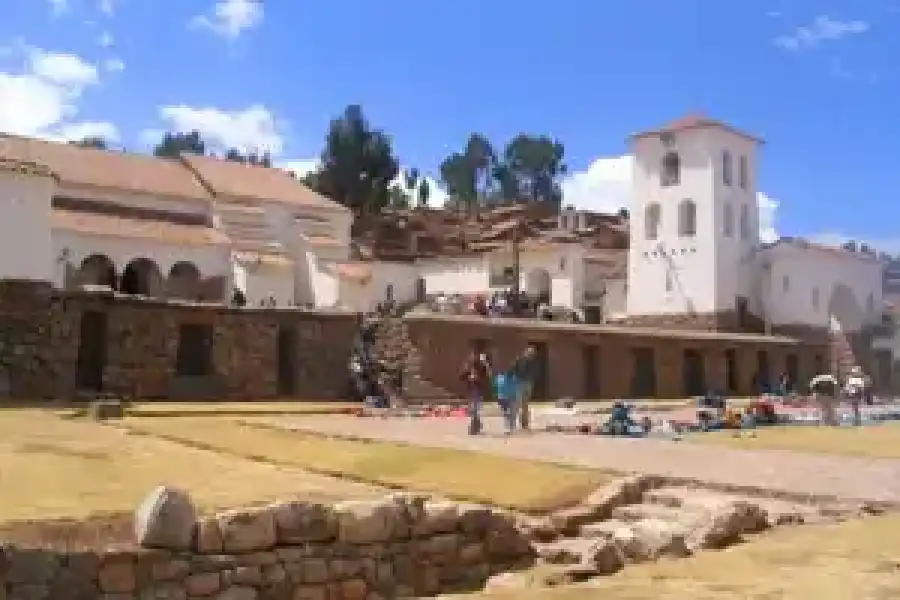 Imagen Parque Arqueológico De Chinchero - Imagen 1