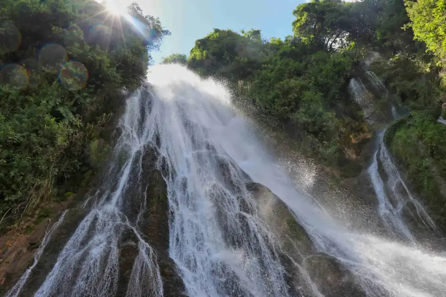 Imagen Catarata Lágrimas De Doncella - Imagen 3