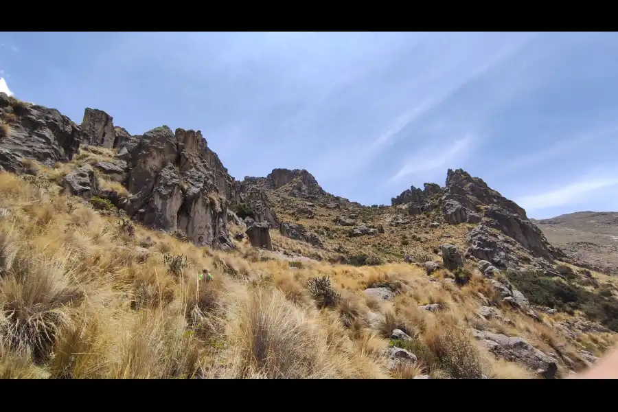 Imagen Sitio Arqueológico Tinkuy Kuchu - Imagen 4