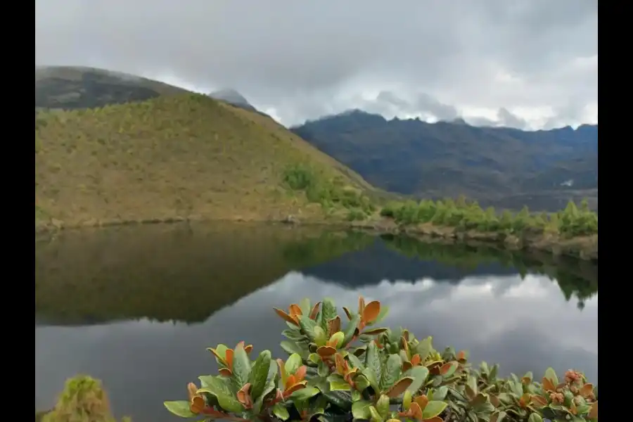 Imagen Laguna Del Amor Del Caserío Alan Garcia - Imagen 1