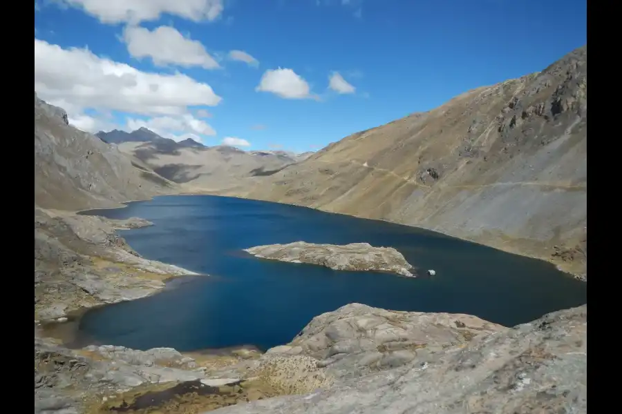 Imagen Laguna De Mullucocha De Tanta - Imagen 5