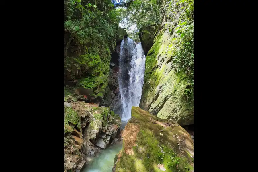 Imagen Cascada Lluvia Perpetua - Imagen 3