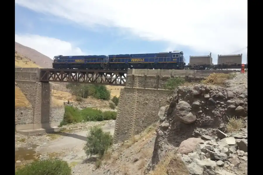 Imagen Puente Ferrocarrilero De Tingo Grande - Imagen 6