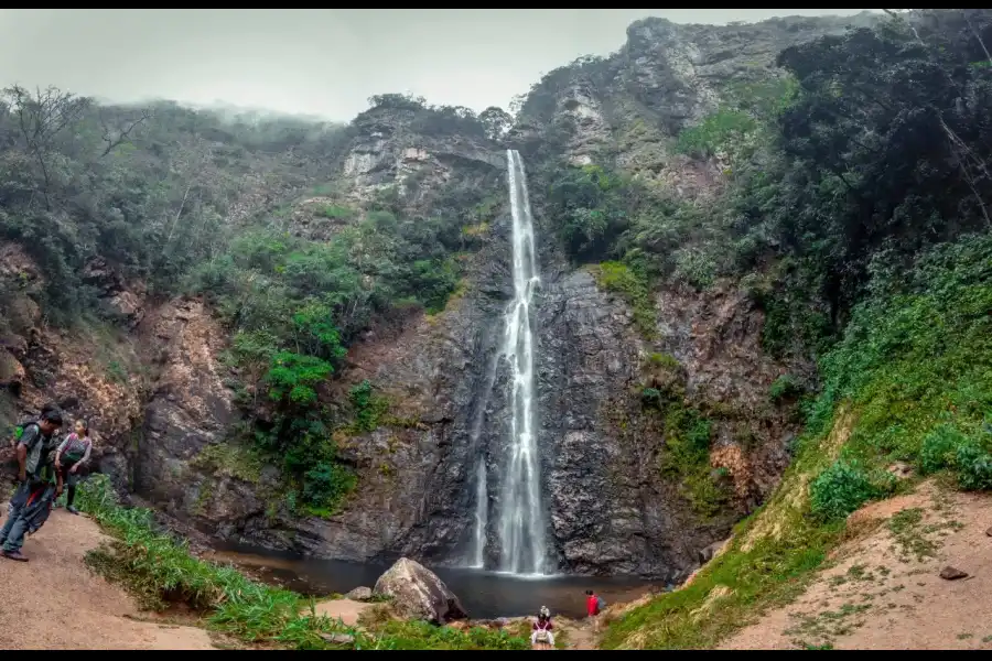 Imagen Cataratas De Illapani - Imagen 5