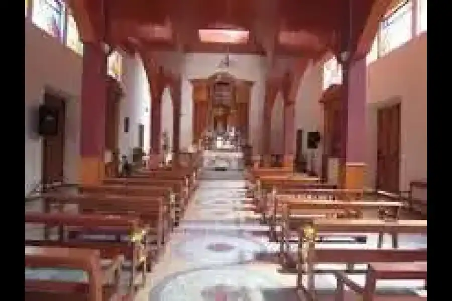 Imagen Iglesia Virgen Del Rosario De Calana - Imagen 1