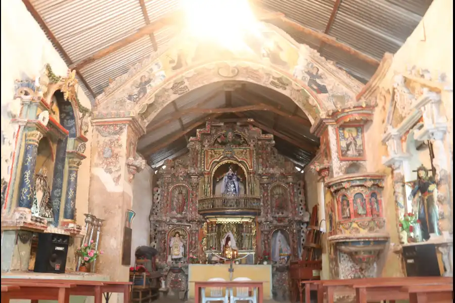 Imagen Iglesia Colonial De Quichas - Imagen 4