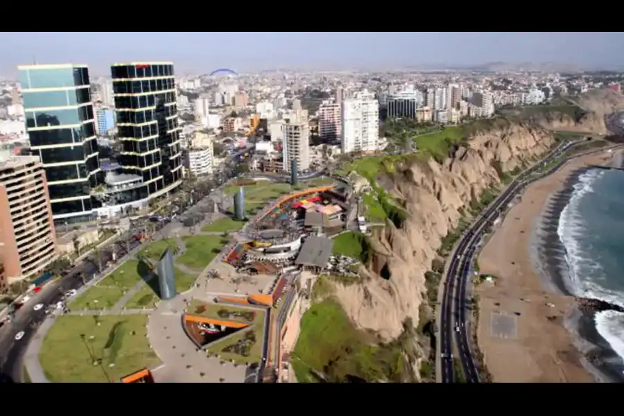 Imagen Centro Comercial Larcomar - Imagen 6