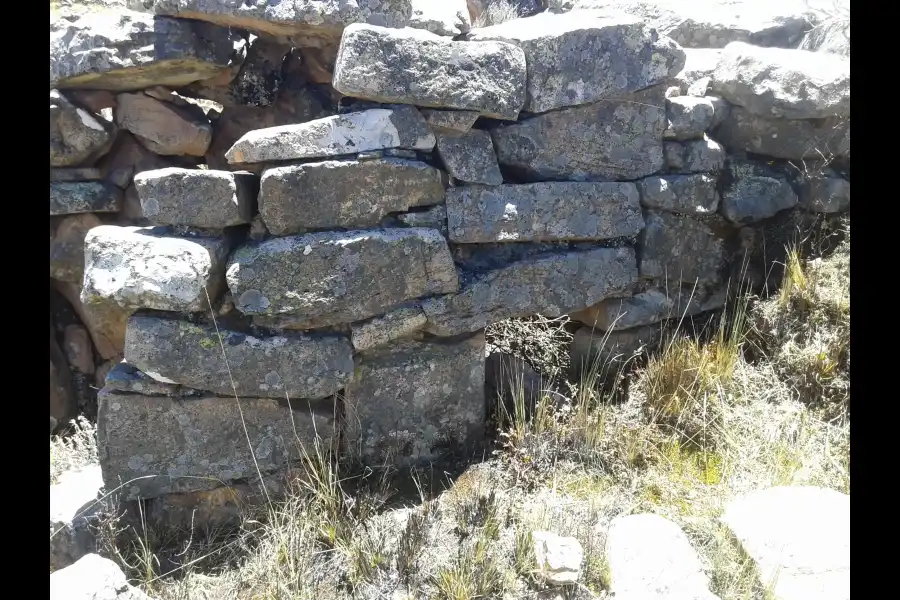 Imagen Sitio Arqueológico De Cerro Calvario - Imagen 4