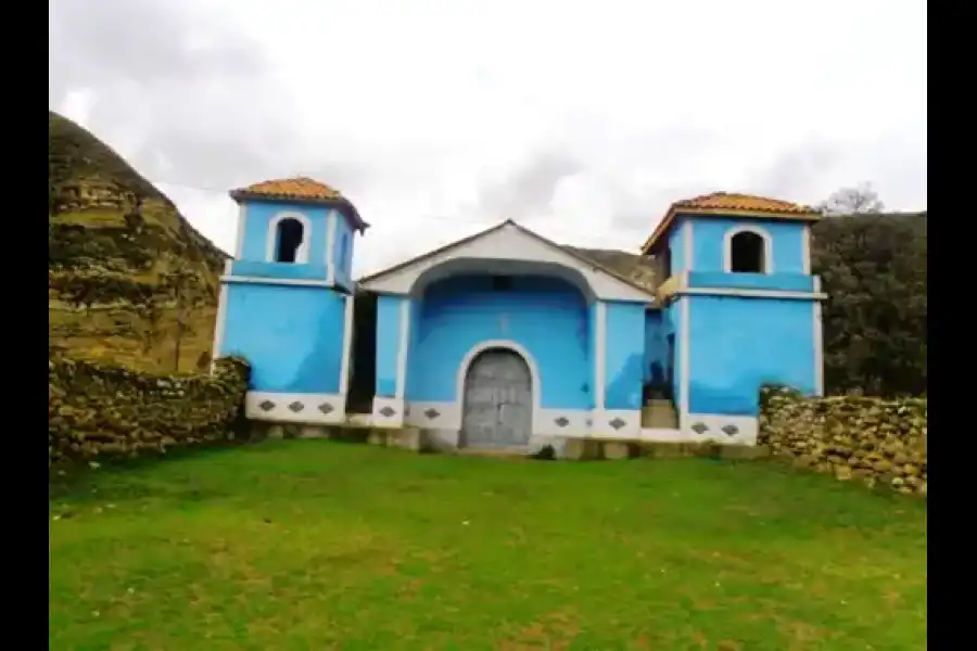 Imagen Iglesia De Huari - Imagen 1