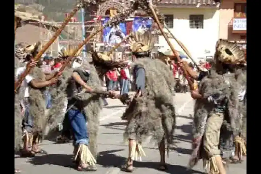 Imagen Danza Tipica Saqsa O Machu Q’Aq’A - Imagen 6