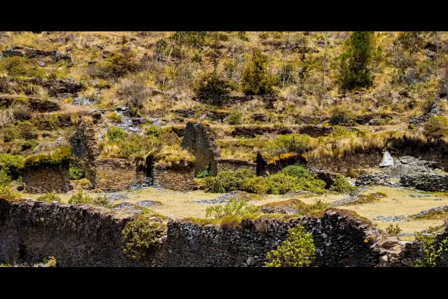 Imagen Complejo Arqueológico Phisqa Punku - Imagen 7