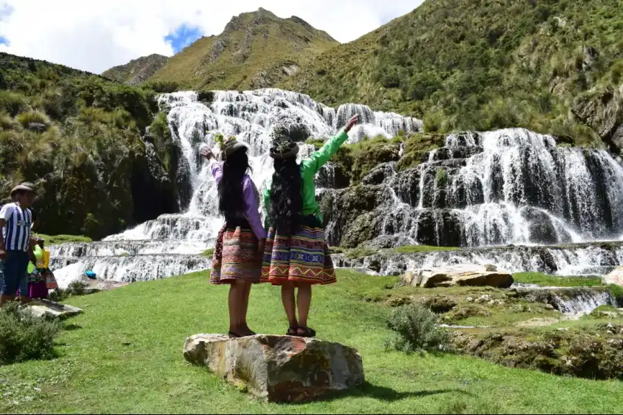 Imagen Valle De Las Cascadas De Campanayuq - Imagen 1