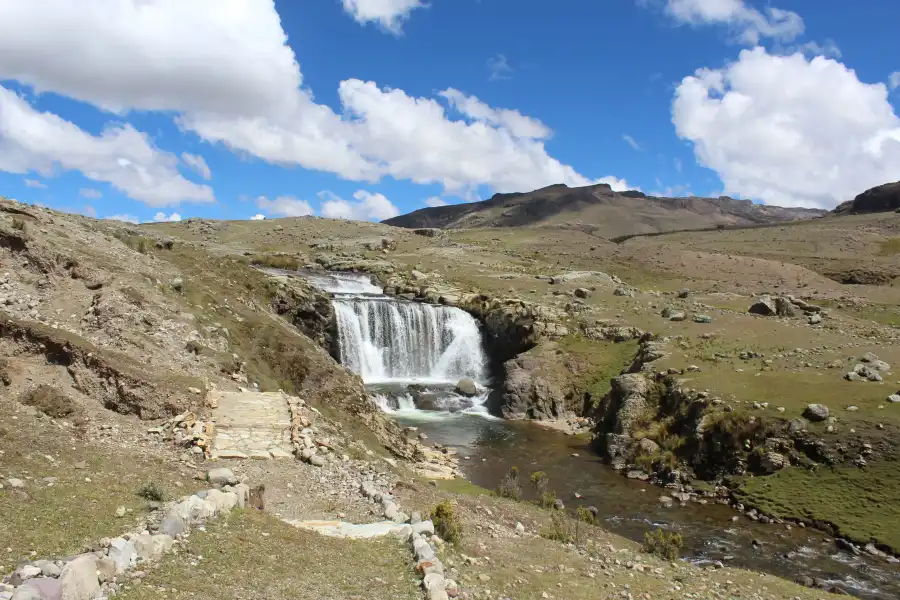 Imagen Catarata De Pajcha O Del Amor De Tanta - Imagen 1