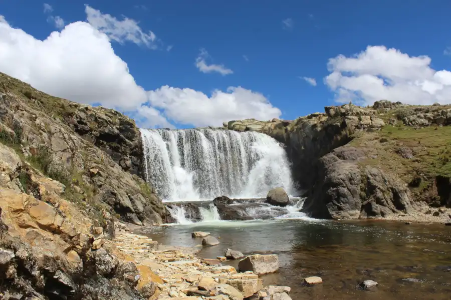 Imagen Catarata De Pajcha O Del Amor De Tanta - Imagen 3