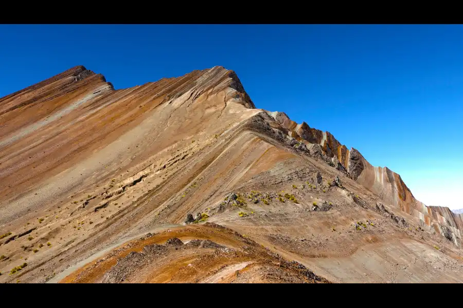 Imagen Montañas De Colores Puka Punchu - Imagen 1