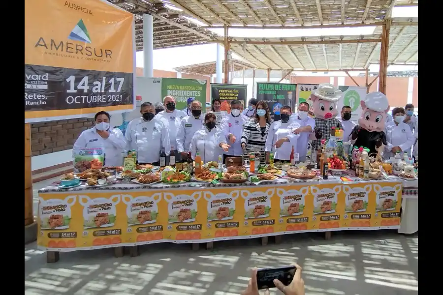 Imagen Festival Del Día Del Chancho Al Palo - Huaral - Imagen 5