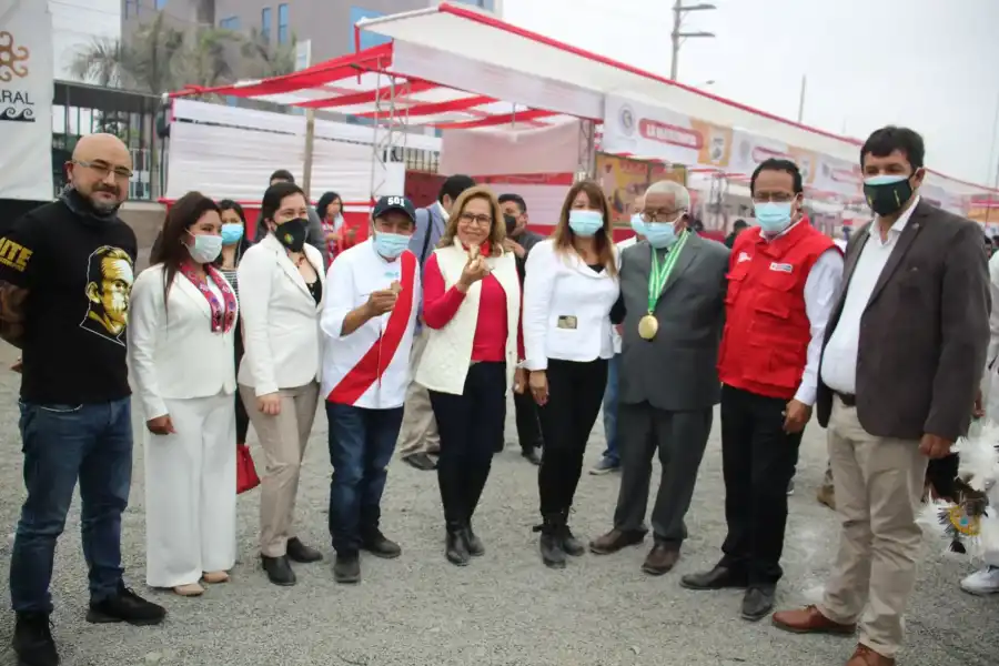 Imagen Festival Del Día Del Chancho Al Palo - Huaral - Imagen 8