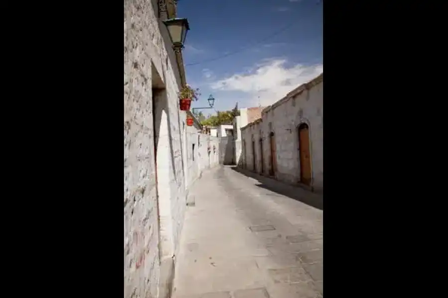 Imagen Barrio E Iglesia San Lazaro - Imagen 4