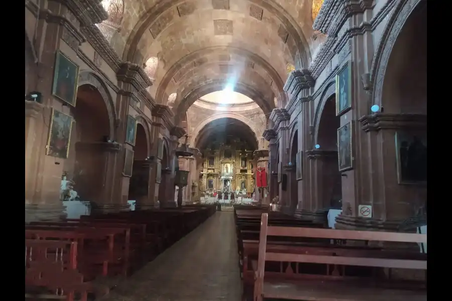 Imagen Templo De Santiago Apóstol O Nuestra Señora Del Rosario - Imagen 10