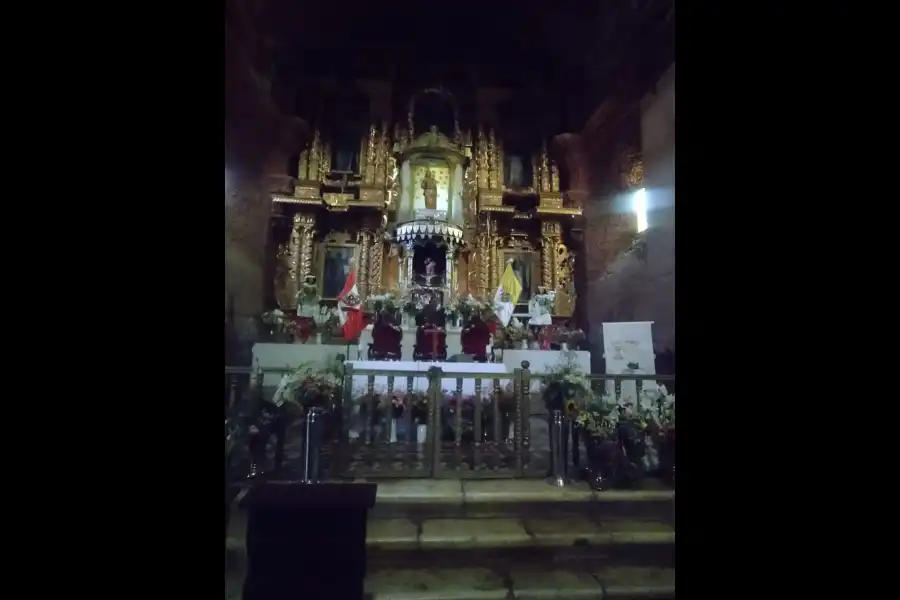 Imagen Templo De Santiago Apóstol O Nuestra Señora Del Rosario - Imagen 13