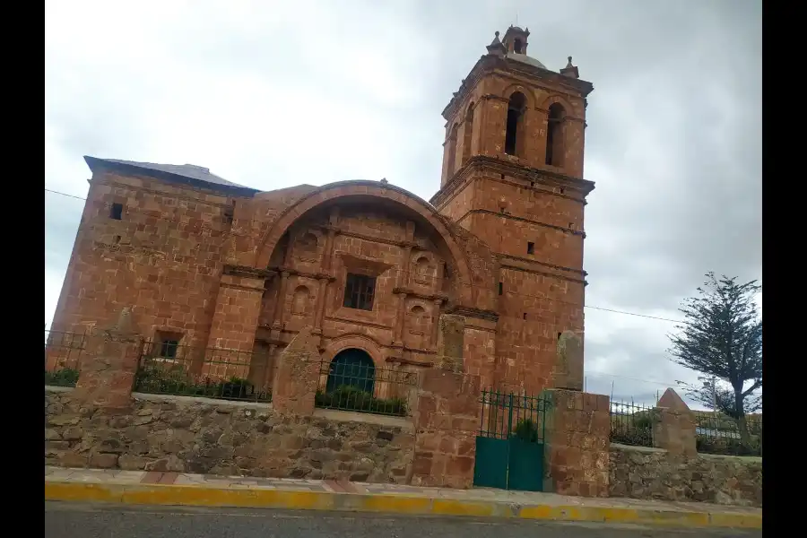 Imagen Templo De Santiago Apóstol O Nuestra Señora Del Rosario - Imagen 4