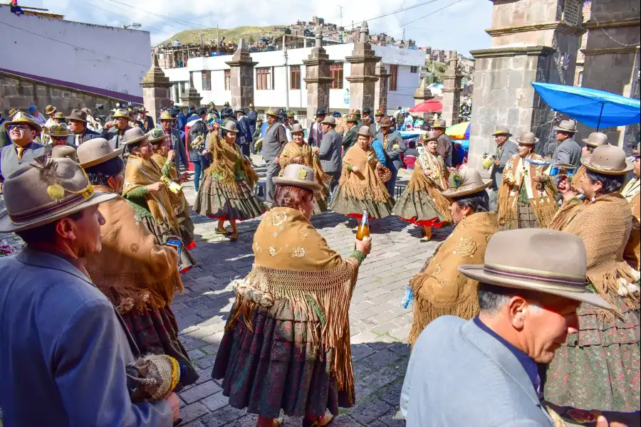 Imagen Conjunto Folklórico Confraternidad Morenada Orkapata - Imagen 6