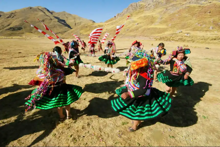 Imagen Danza Típica Carnaval De Macari Jauray - Imagen 1