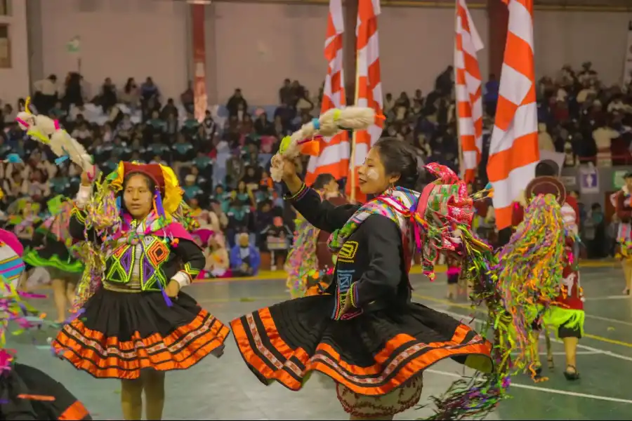 Imagen Danza Típica Carnaval De Macari Jauray - Imagen 10