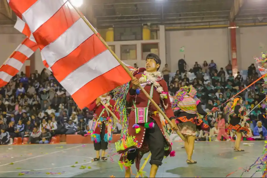 Imagen Danza Típica Carnaval De Macari Jauray - Imagen 8