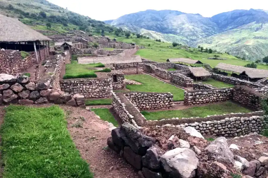 Imagen Zona Arqueológica De Mauka Llaqta (Paruro) - Imagen 1