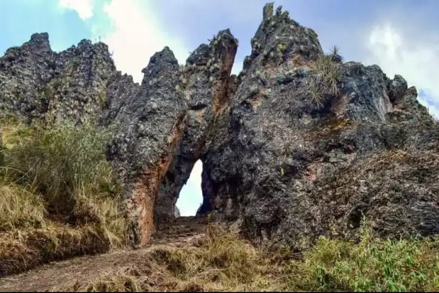 Imagen Bosque De Piedras De Ccenhua - Imagen 3