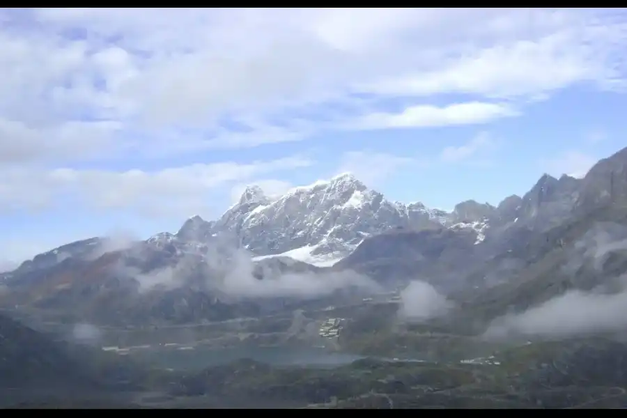 Imagen Cordillera Raura - Imagen 1