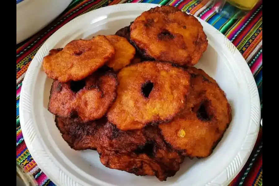 Imagen Picarones De Yuca Y Camote - Huacho - Imagen 1