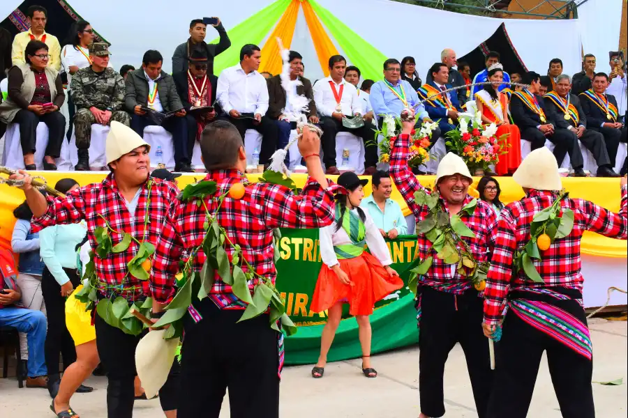 Imagen Aniversario Del Distrito De Vilcabamba - La Convencion – Cusco. - Imagen 3