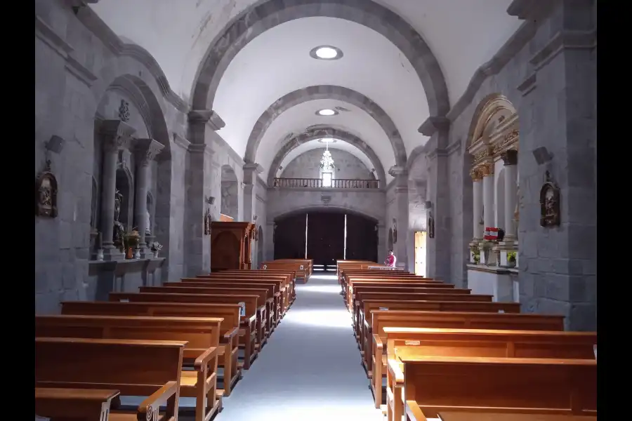 Imagen Iglesia San Felipe-Carumas - Imagen 3