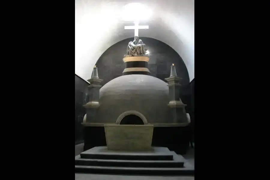 Imagen La Capilla De La Piedad Y El Osario - Imagen 5