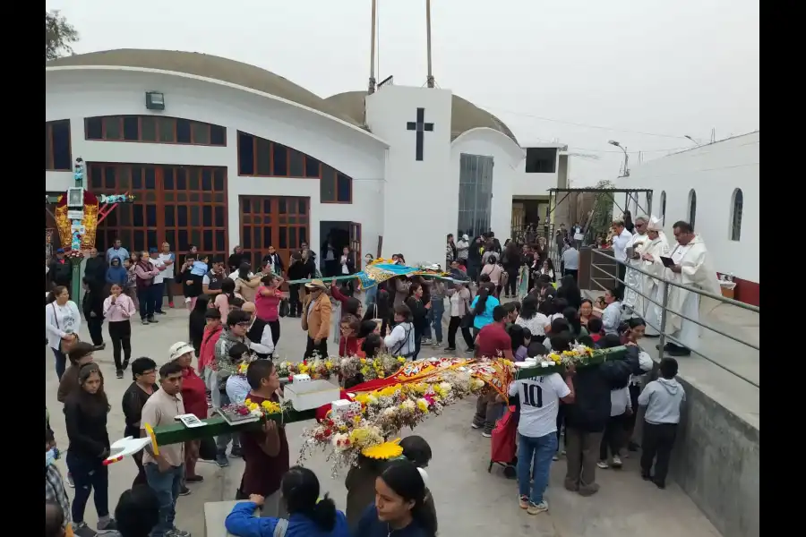 Imagen Fiestas De Las Cruces De Carabayllo - Imagen 1