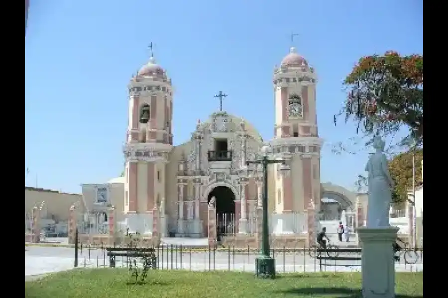 Imagen Iglesia Santa Lucía De Ferreñafe - Imagen 3