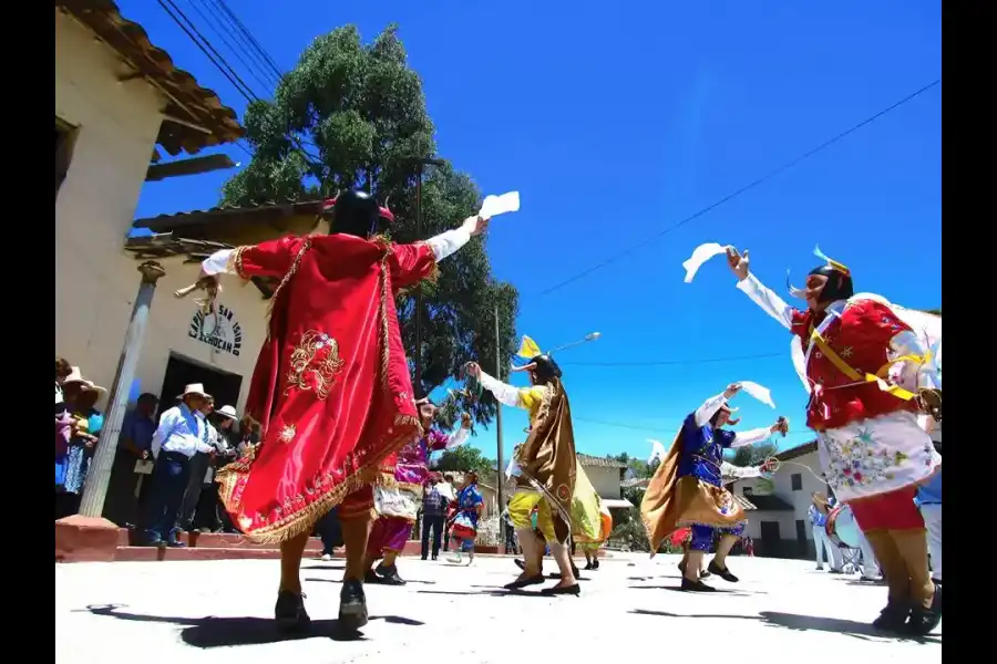 Imagen Danza De Diablos De Ichocán - Imagen 1