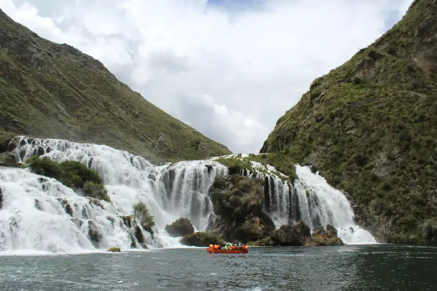 Imagen Laguna Huallhua De Huancaya - Imagen 8