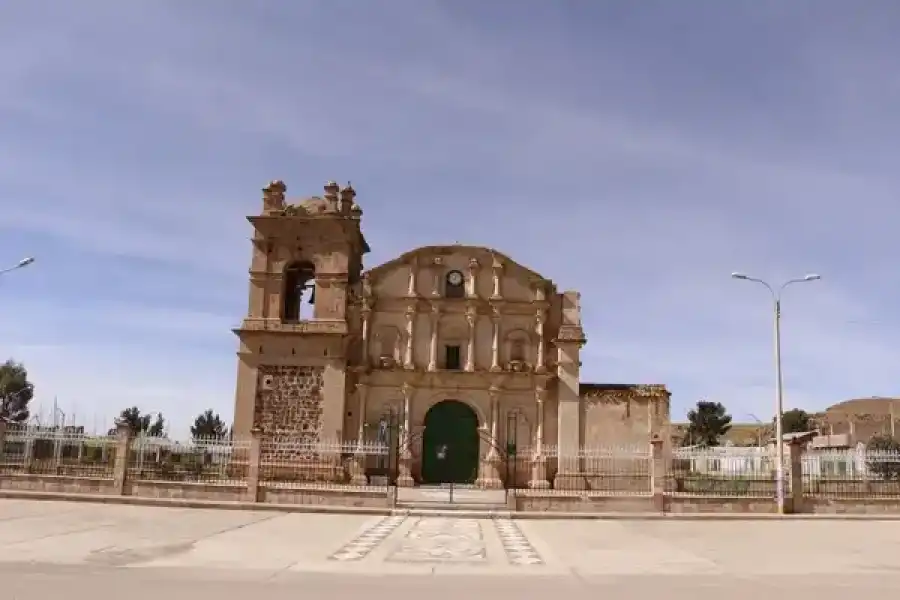 Imagen Templo Colonial San Cristobal - Imagen 4