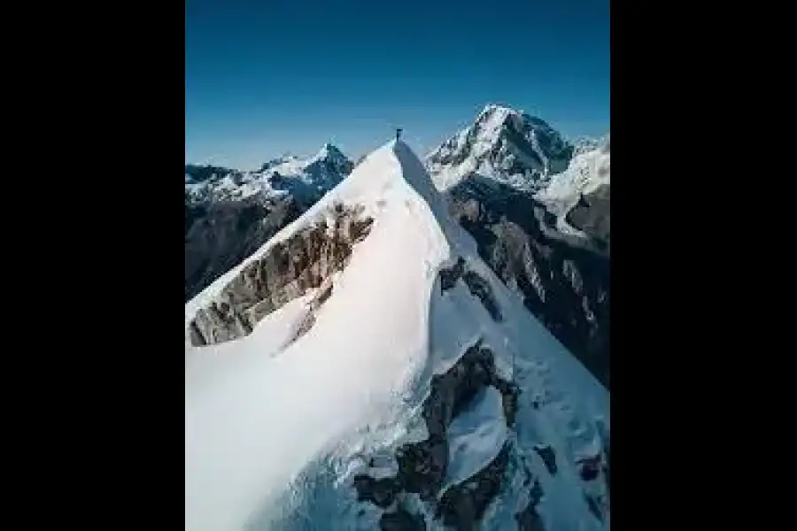 Imagen Nevado Urus - Parque Nacional Huascarán - Imagen 1