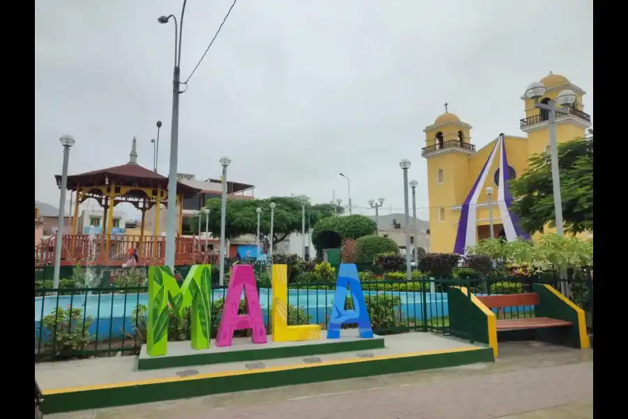 Imagen Plaza De Armas De Mala - Imagen 5