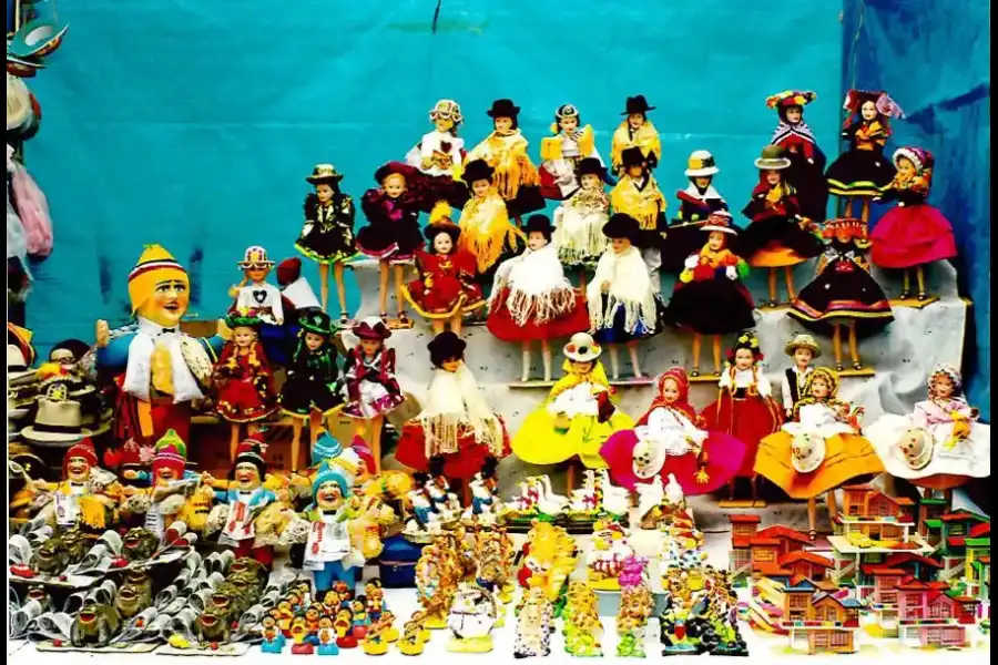 Imagen Feria De Arte Popular En Miniatura - Alasitas - Imagen 4