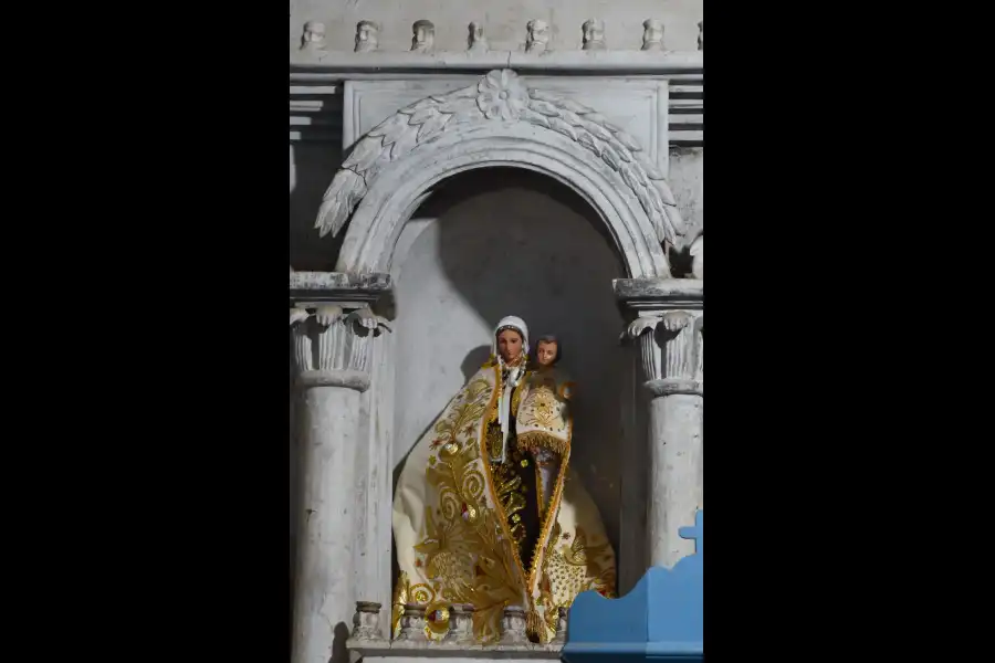 Imagen Iglesia San Bartolo De Curay - Imagen 4