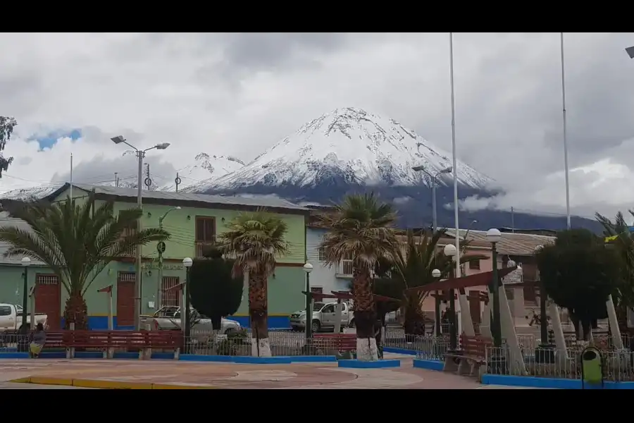 Imagen Volcán Yucamani - Imagen 3