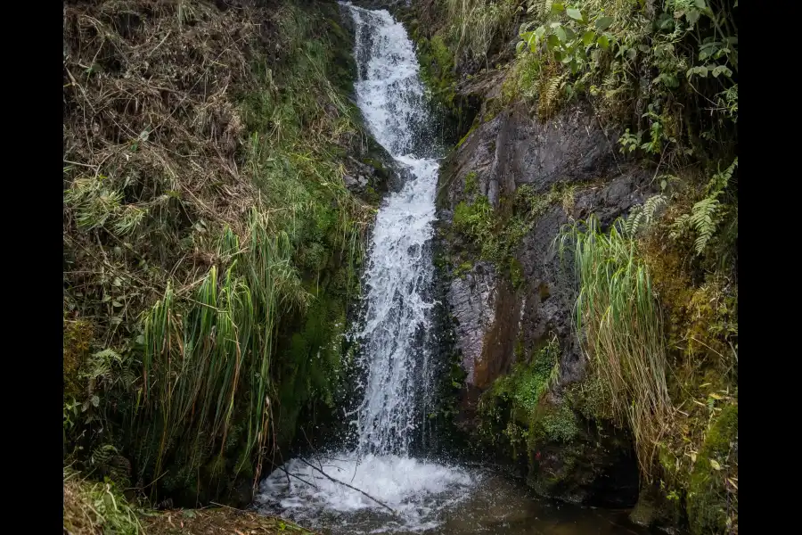 Imagen Cascada Paila Ragra - Imagen 1