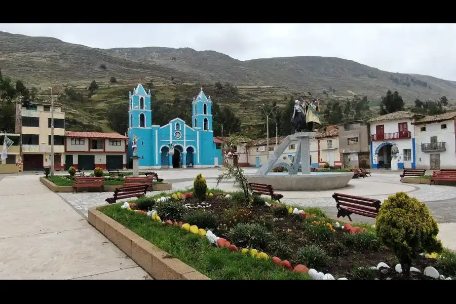 Imagen Pueblo Tradicional De Paca - Imagen 1