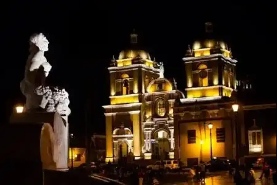 Imagen Catedral De Trujillo - Imagen 1