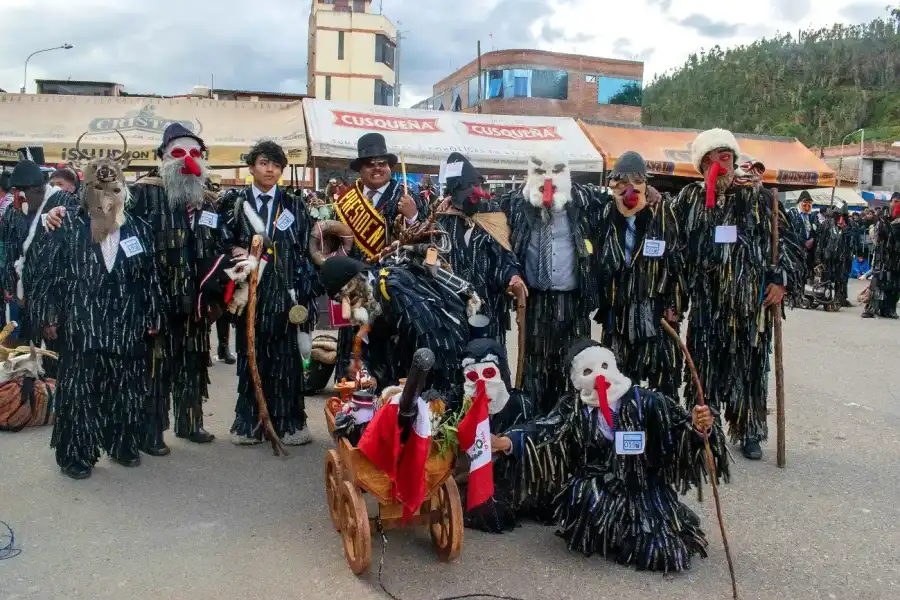 Imagen Danza De Los Avelinos De San Jerónimo De Tunán - Imagen 1